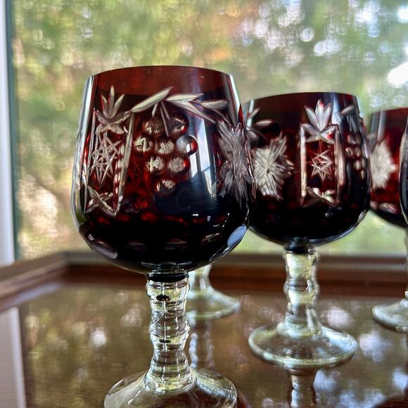 Set of 5 Vintage Cranberry Cut-to-Clear Bohemian-Style Cordial Glasses - Picture 11 of 13